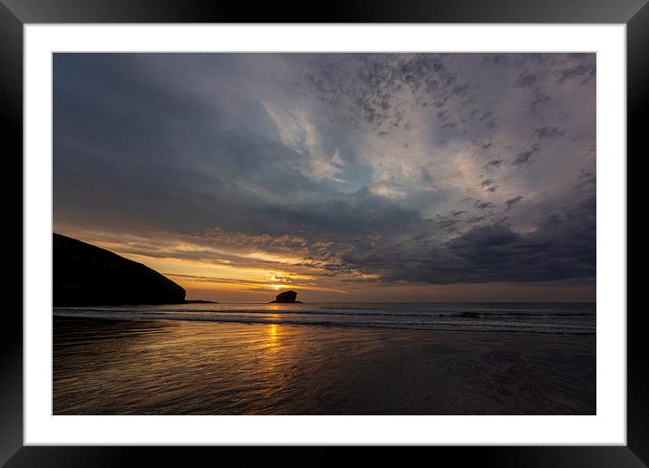 Portreath Sunset Framed Mounted Print by Malcolm McHugh