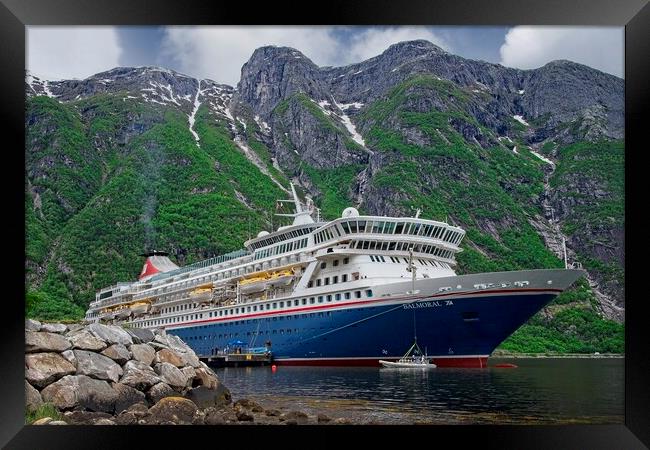 MV Balmoral Cruise Ship in Eidfjord Norway Framed Print by Martyn Arnold