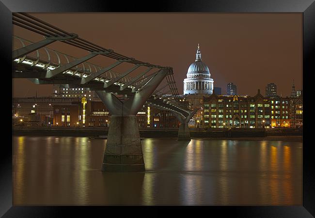 St Pauls cathedral Framed Print by Neil Pickin