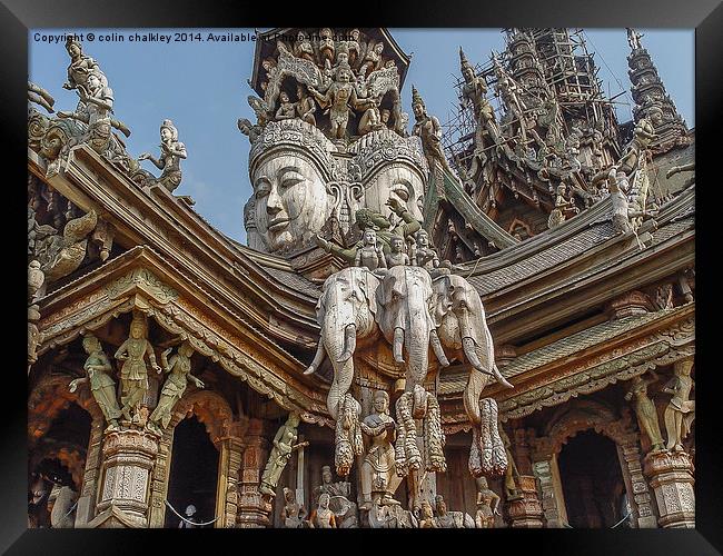 Sanctuary of Truth in Pattaya Framed Print by colin chalkley