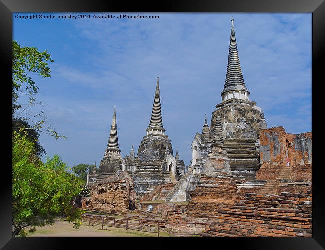 Wat Phra Si Sanphet Framed Print by colin chalkley