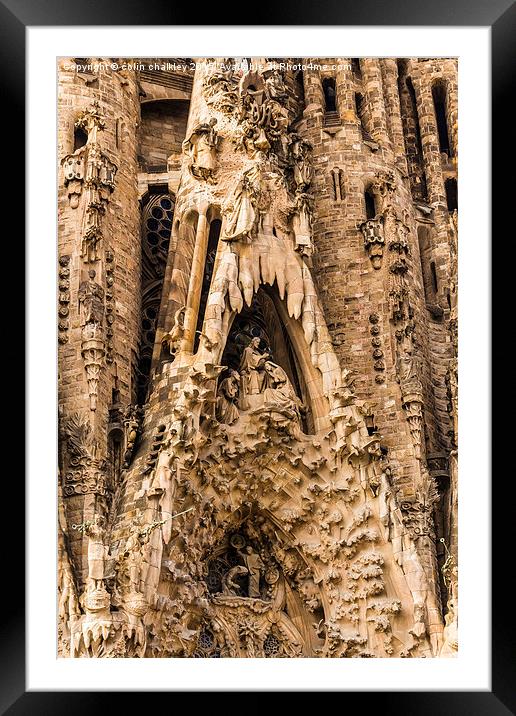 Basílica i Temple Expiatori de la Sagrada Família Framed Mounted Print by colin chalkley