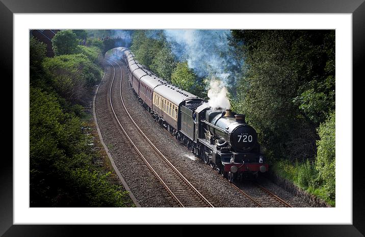 Nunney Castle locomotive Framed Mounted Print by Leighton Collins