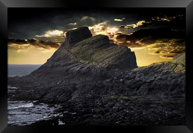  worms head sunset Framed Print by Leighton Collins