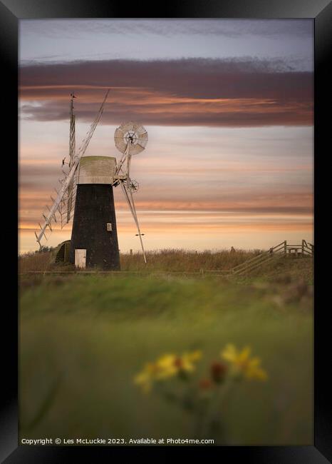 Windmill Framed Print by Les McLuckie