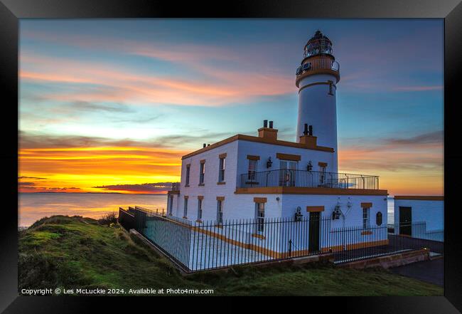 Turnberry Lighthouse Ayrshire Scotland Framed Print by Les McLuckie