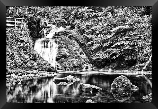 Majestic Waterfall in Black and White Framed Print by Les McLuckie