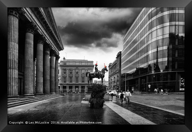 Gallery of Modern Art and The Duke of Wellington i Framed Print by Les McLuckie