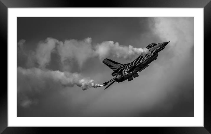 Throttle Back Framed Mounted Print by Gareth Burge Photography