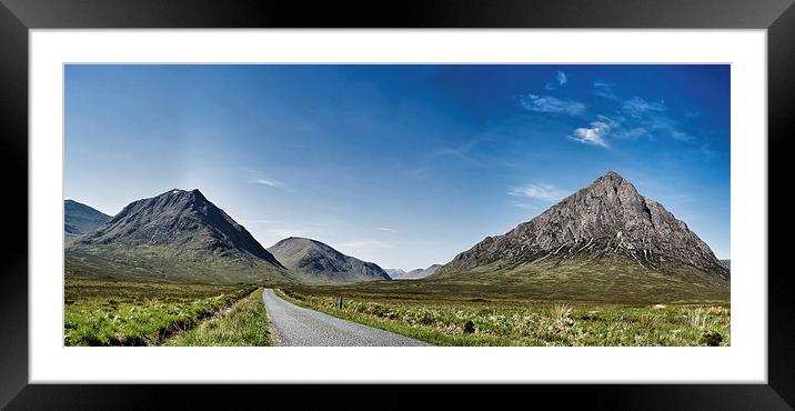 Buachaille Etive Mor colour version Framed Mounted Print by Dan Ward
