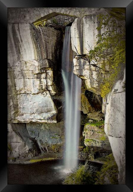  Water Fall At Lovers Leap Framed Print by Tom and Dawn Gari