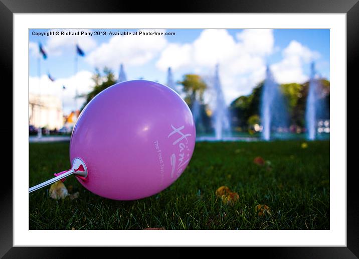 Pink Balloon, Cardiif Framed Mounted Print by Richard Parry