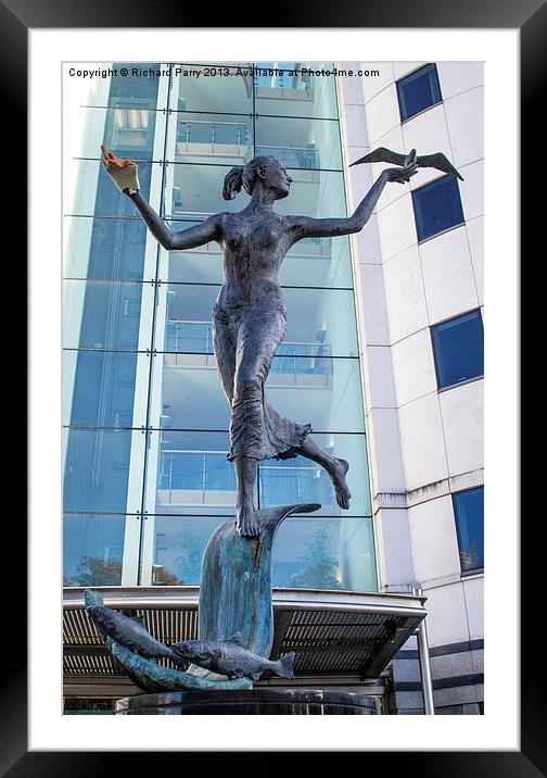 Cardiff Statue Framed Mounted Print by Richard Parry