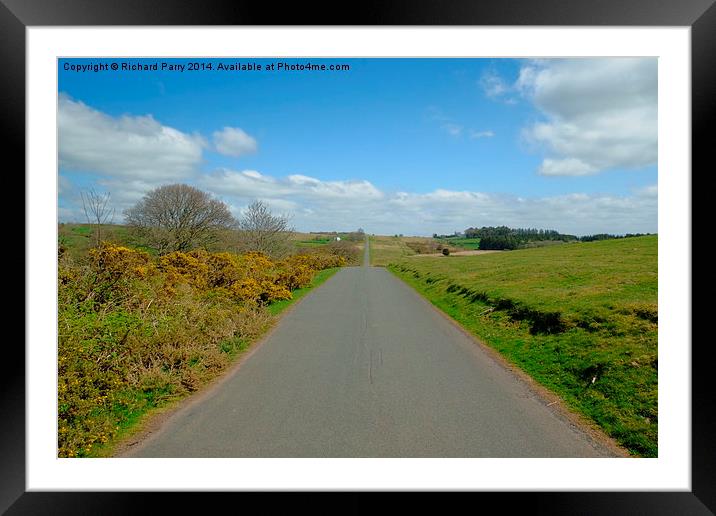 Long, long road Framed Mounted Print by Richard Parry