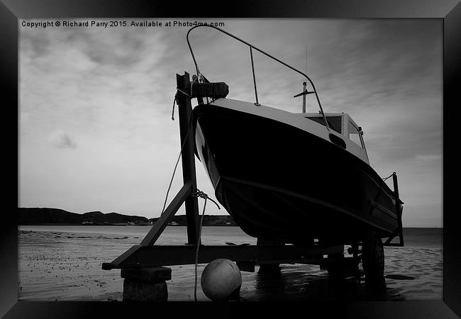  Llyn Fishing Boat Framed Print by Richard Parry