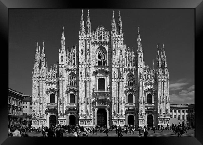 Duomo, Milan Framed Print by Gavin OMahony
