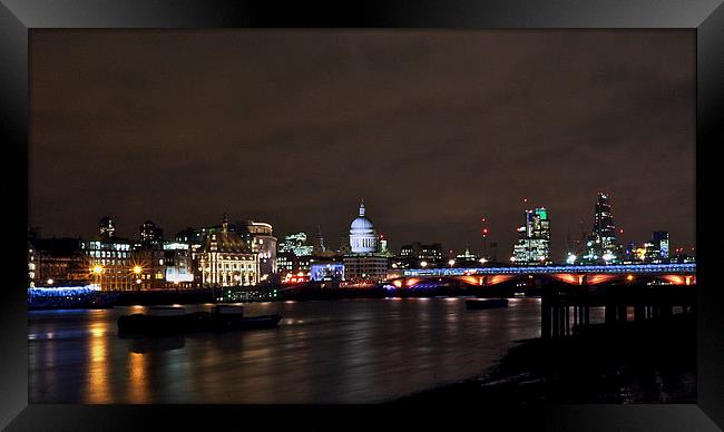 London at night Framed Print by Victor Burnside