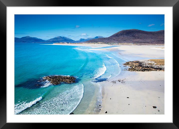 Luskentyre Beach, Isle of Harris, Scotland. Framed Mounted Print by Garry Smith