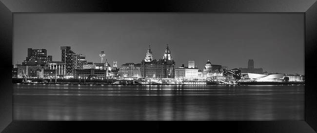 Liverpool Waterfront Panorama Framed Print by Garry Smith