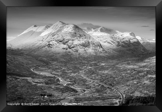 Buchaille Etive Beag, Glencoe Valley, Scotland. Framed Print by Garry Smith