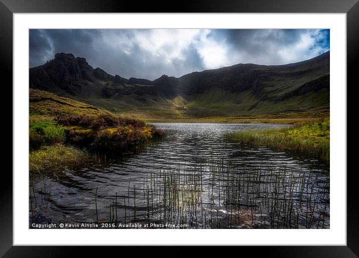 Trotternish Amphitheatre Framed Mounted Print by Kevin Ainslie