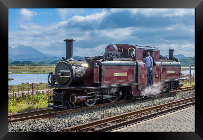 The steam engine, Merddin Emrys at Porthmadog Framed Print by Keith Douglas