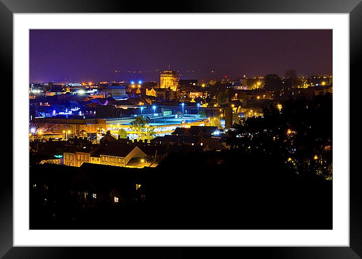  Yeovil nightshot Framed Mounted Print by Lorraine Paterson