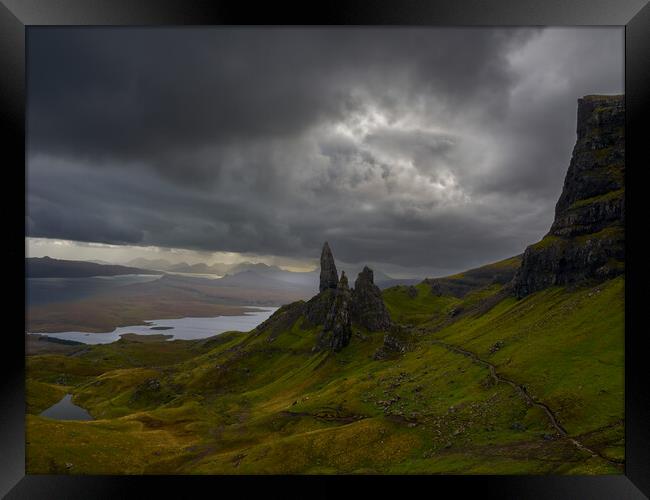 The Old Man Of Storr, Isle of Skye. Framed Print by Tommy Dickson