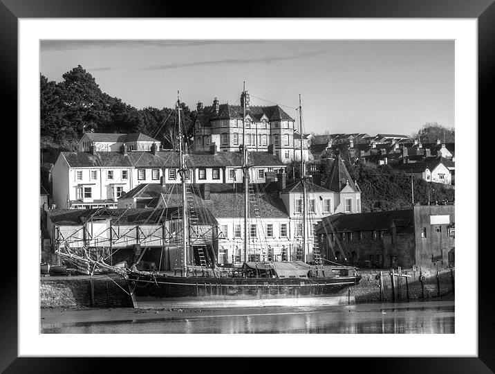 Kathleen and May moored At Bideford Framed Mounted Print by Mike Gorton