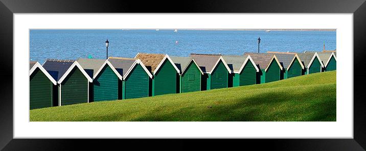 gurnard beach huts isle of wight Framed Mounted Print by Rhona Ward