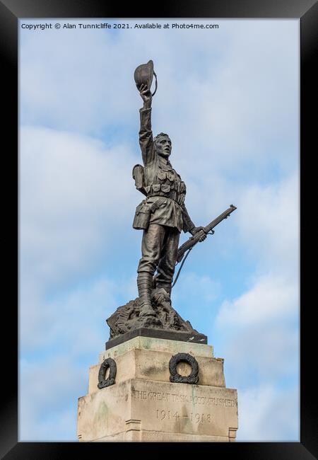 remembrance statue Framed Print by Alan Tunnicliffe