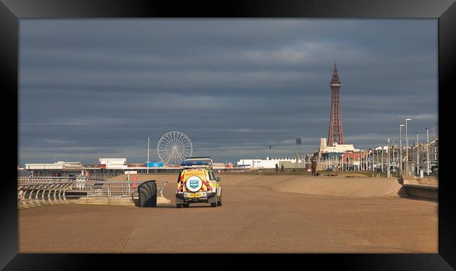 Serene Blackpool Sunrise Framed Print by Alan Tunnicliffe