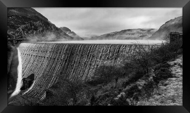 Caban Coch Dam Framed Print by Alan Tunnicliffe