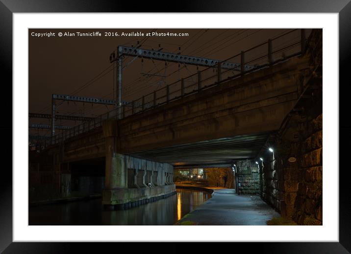 Leeds at night Framed Mounted Print by Alan Tunnicliffe