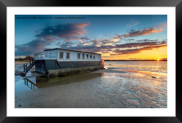 Dramatic sunset over a houseboat in Bramble Bush Bay Framed Mounted Print by Helen Hotson