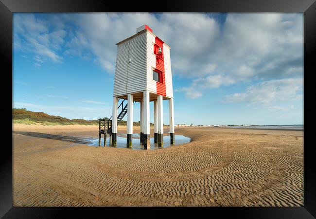 Burnham-on-Sea Low lighthouse Framed Print by Helen Hotson