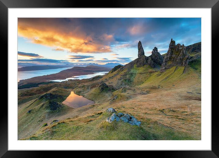 The Old Man of Storr on the Isle of Skye Framed Mounted Print by Helen Hotson