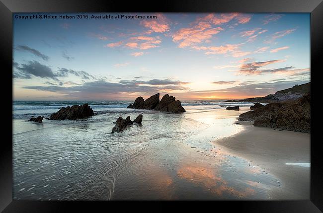 Sunset at Whitsand Bay Framed Print by Helen Hotson