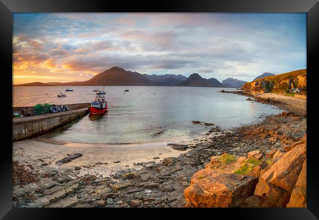 Dramatic skies over Elgol  Framed Print by Helen Hotson