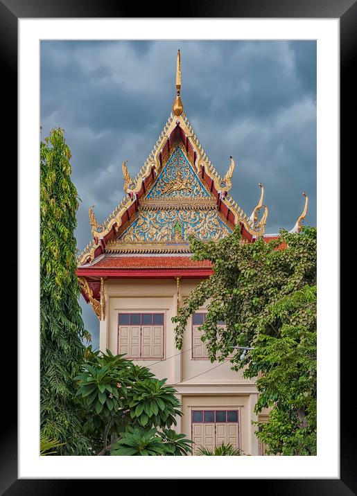 Phetchaburi Temple Facade Framed Mounted Print by Antony McAulay