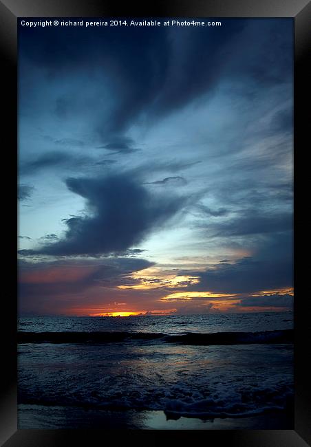 Philippine Sunset Framed Print by richard pereira