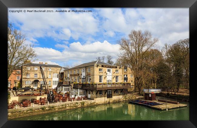 The Head of the River in Oxford Framed Print by Pearl Bucknall