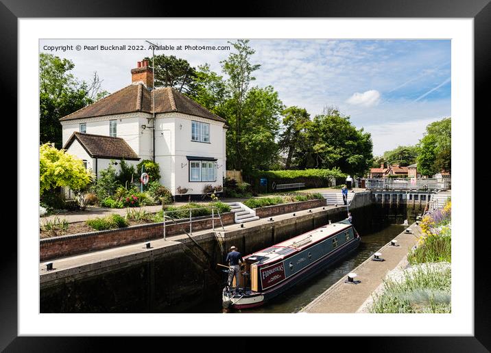 Narrowboat in Marlow Lock, River Thames Framed Mounted Print by Pearl Bucknall