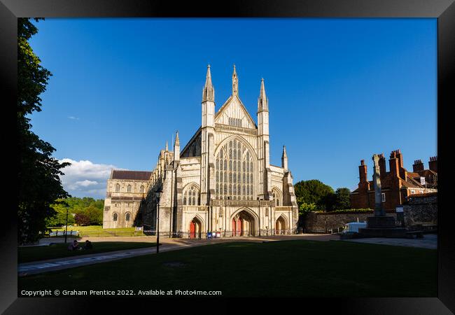 Winchester Cathedral Framed Print by Graham Prentice