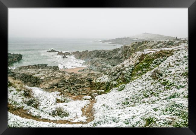 Little Fistral and Towan under snow Framed Print by Diane Griffiths