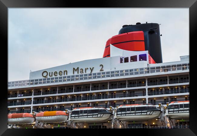Queen Mary 2 berthed in Liverpool Framed Print by Jason Wells
