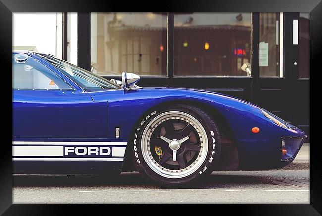  Ford GT40 Framed Print by Dean Merry