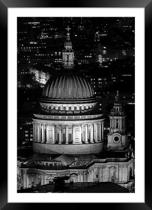 St Pauls at night Framed Mounted Print by andy myatt