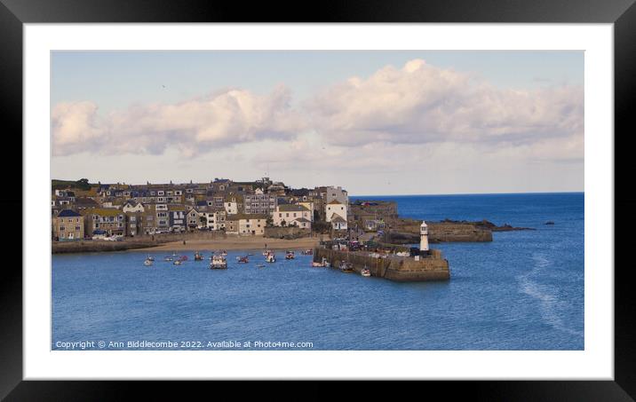 St Ives Harbour Framed Mounted Print by Ann Biddlecombe