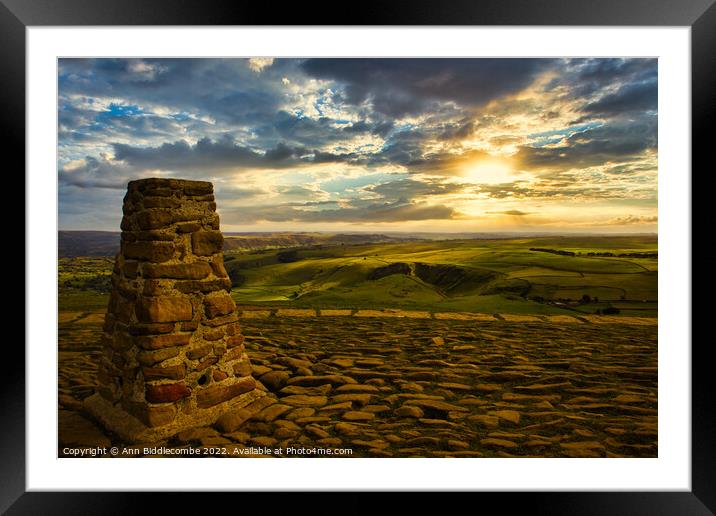 A view from Mam Tor  Framed Mounted Print by Ann Biddlecombe